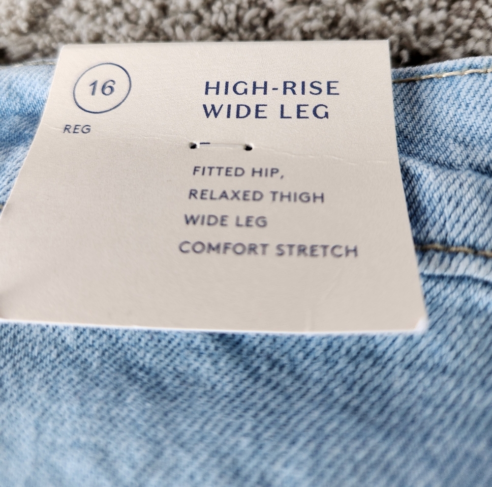 Women's Light Wash High Rise Wide Leg Pants - Universal Thread - Size 16 - Picture 9 of 16